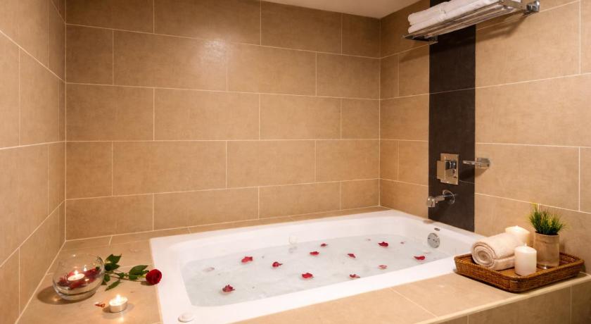 Image of Presidential Suite 8