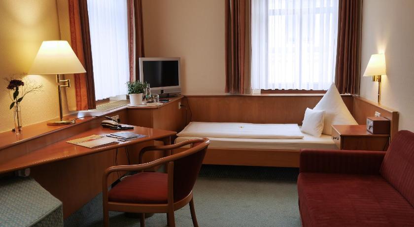 Hotel Martha Dresden photo