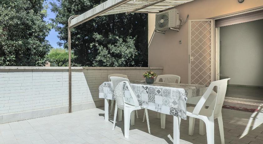 Station House Ostia