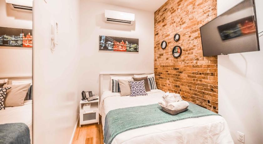 Zdjęcie: Pokój z podwójnym łóżkiem ze wspólną łazienką (Double Room with shared bathroom room) 10