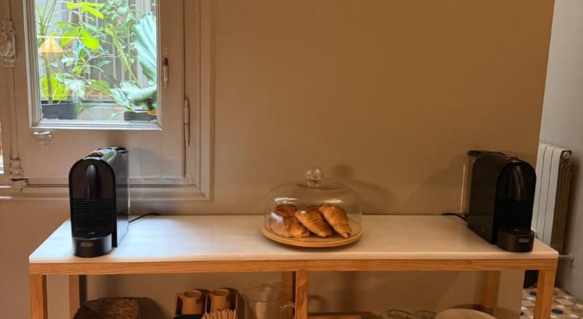Immagine di Camera Tripla con Balcone (Triple Room with Balcony) 13
