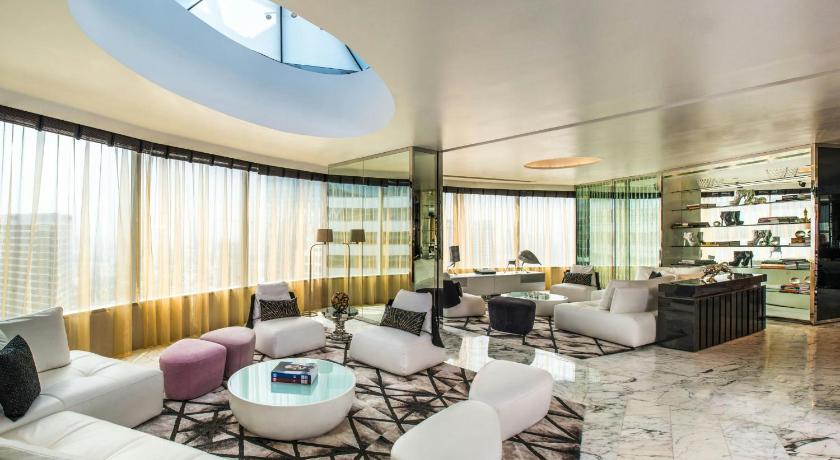 Imatge de One-Bedroom Presidential Penthouse King Suite - Top Floor 6