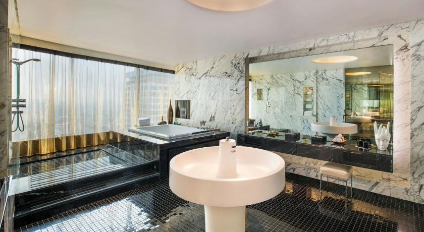 Imatge de One-Bedroom Presidential Penthouse King Suite - Top Floor 2