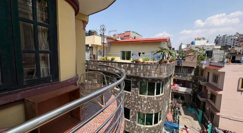 Monkey Temple Homestay — Kathmandu (6)