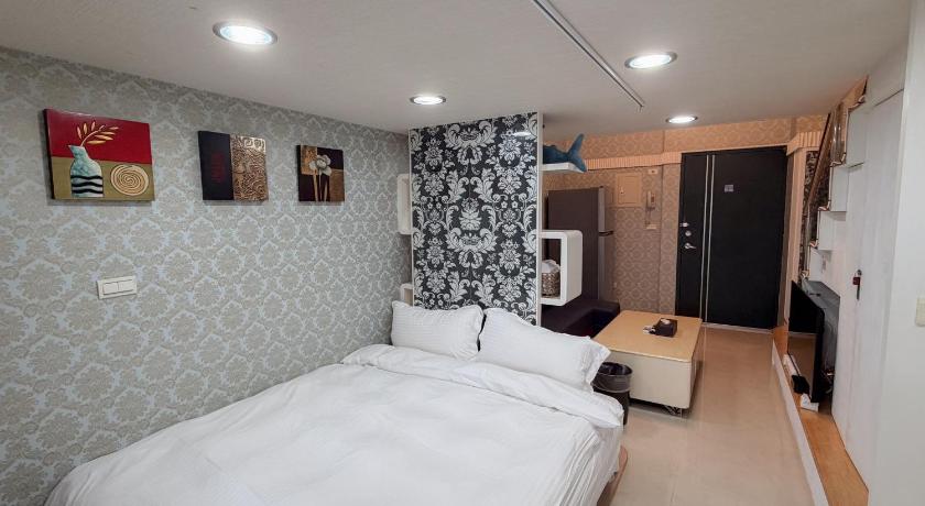 Image of Luxury Quadruple Room 8