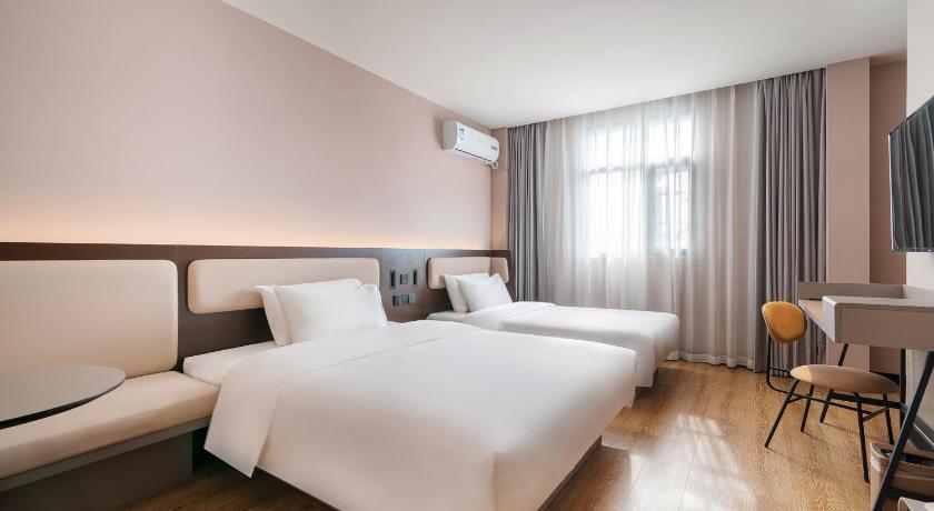 Hanting Hotel Chengdu Kuanzhai Alley New Branch – Chengdu, IL