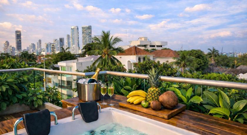 Casa Bambu 4Floors Jacusi & View - nearby Old City