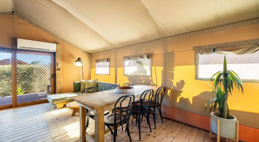 รูปของลักชัวรี่แฟมมิลีเต็นท์ (Luxury Family Tent) 3