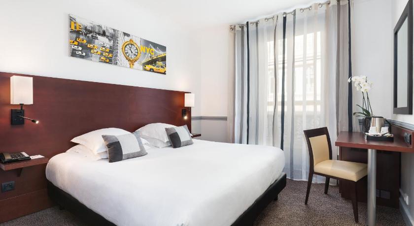 1 King Bed, Nonsmoking, Superior Room, Balcony fotója 8