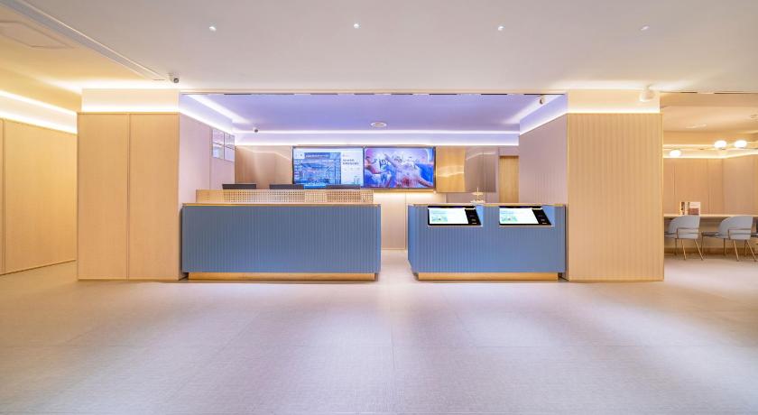 Hanting Hotel Chongqing Jiefangbei Pedestrain Street Center - image 6