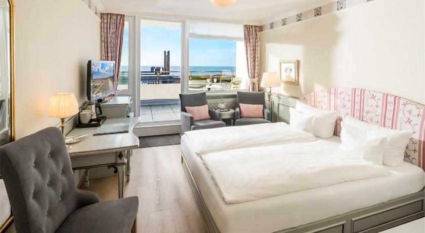 Image of Double Room with Sea View and Rooftop Terrace 0