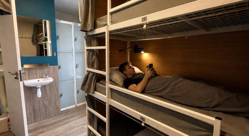 Image of Bed in 6-Bed Mixed Dormitory Room with Private Bathroom (18-45 Years) 0