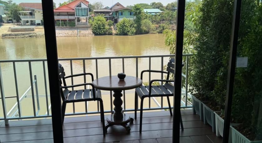 Image of Suite with River View 5