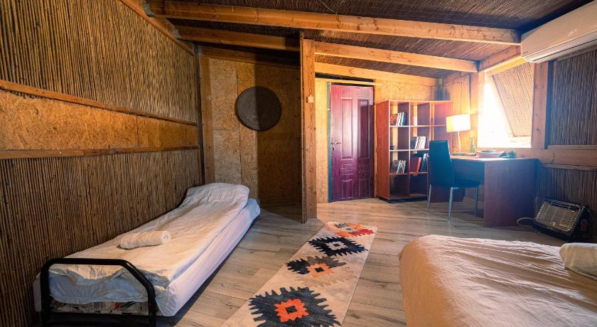 Image of Double Or Twin Room with Shower 4