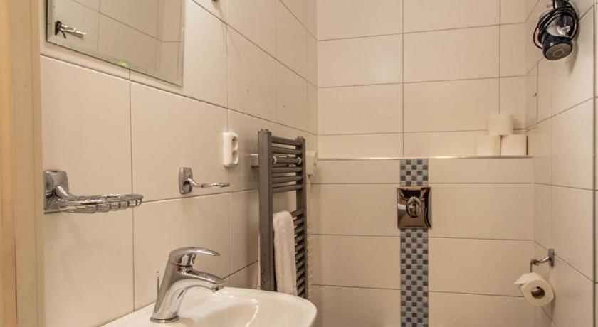 Image of Studio Apartment 8