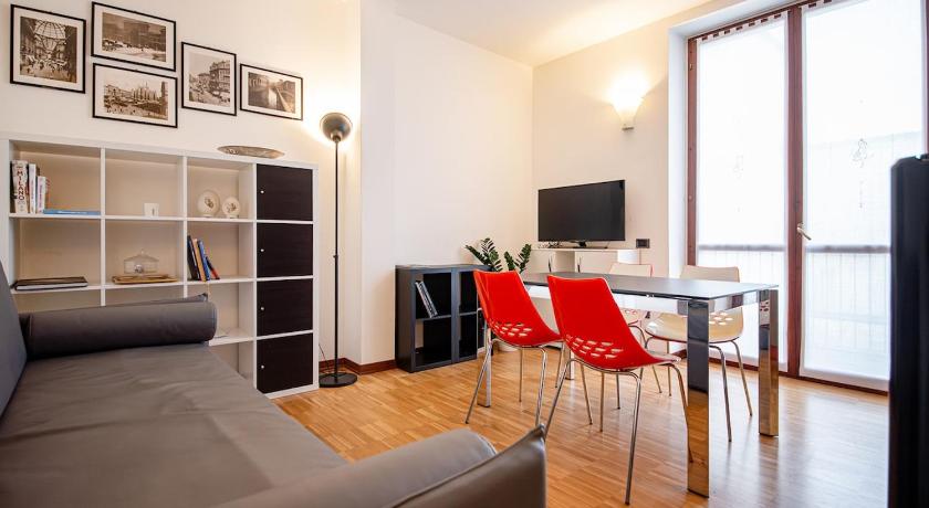 Elegant Apartament Vittuone - 15 minutes to Milan