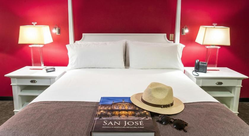 Image of Presidential Suite 7