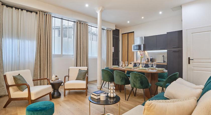 Apartment Center of Paris Sacre Coeur