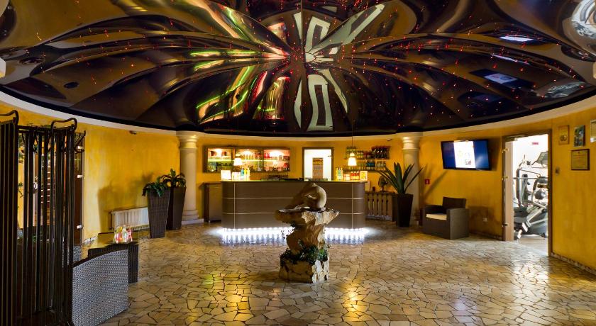 Hotel Olimp Business & Spa photo