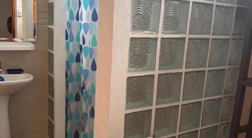 Image of Standard Twin Room 9