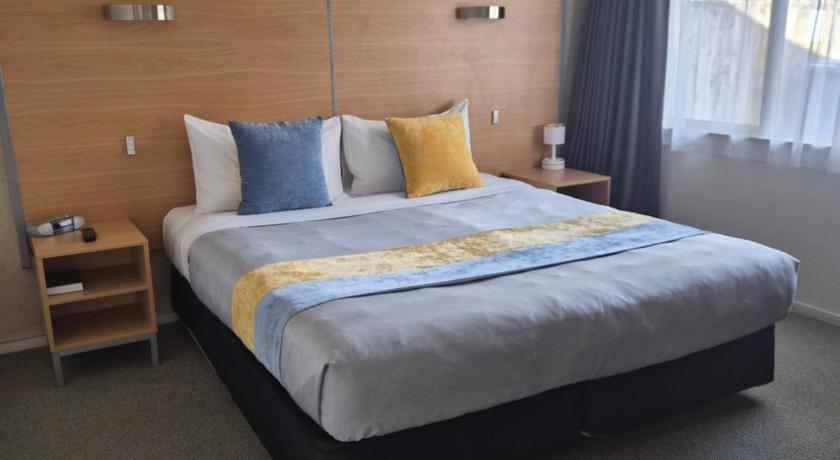 รูปของห้องสวีทแบบสองห้องนอน (Two-Bedroom Suite) 4