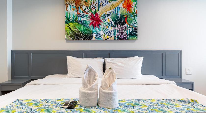 Image of Deluxe Double Room 11