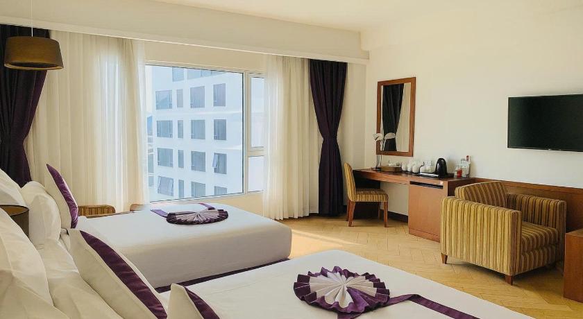 Image of Triple Room with City View 1