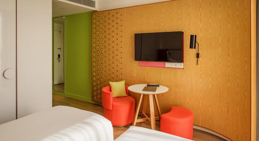 Image of Standard Twin Bed 4