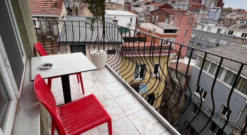 TAKSİM ACADEMİE HOUSE - image 5