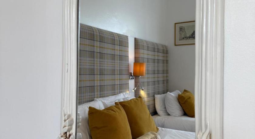 Numurs ģimenei (3&nbsp;pieaugušie) (Family Room (3 Adults)) attēls 10