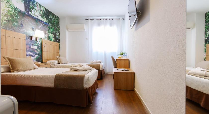 Standard szoba 2 külön ággyal (Standard Twin Room) fotója 5