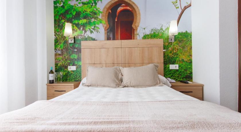 Egyszerű szoba kétszemélyes ággyal (Basic Double Room) fotója 7