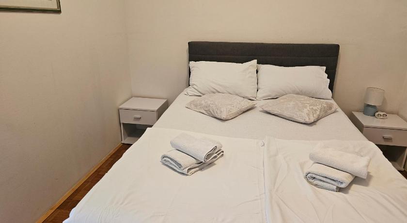 Foto Apartman u Velikoj Gorici Željko - Booking Diskon Spesial