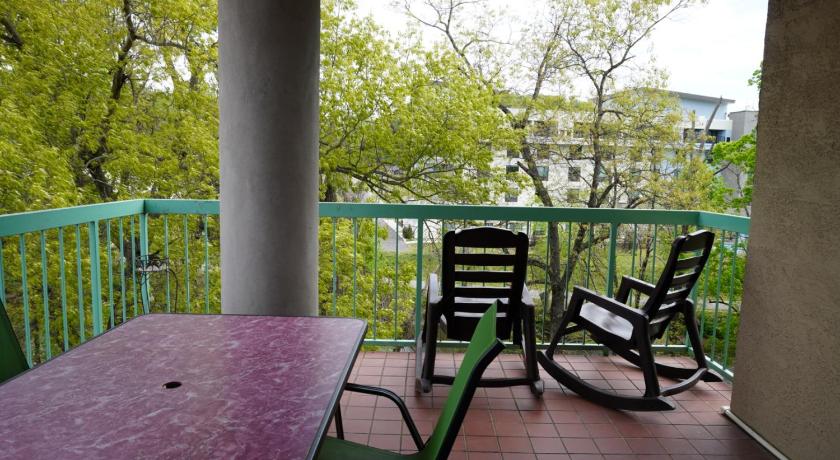 Image of Apartment 5