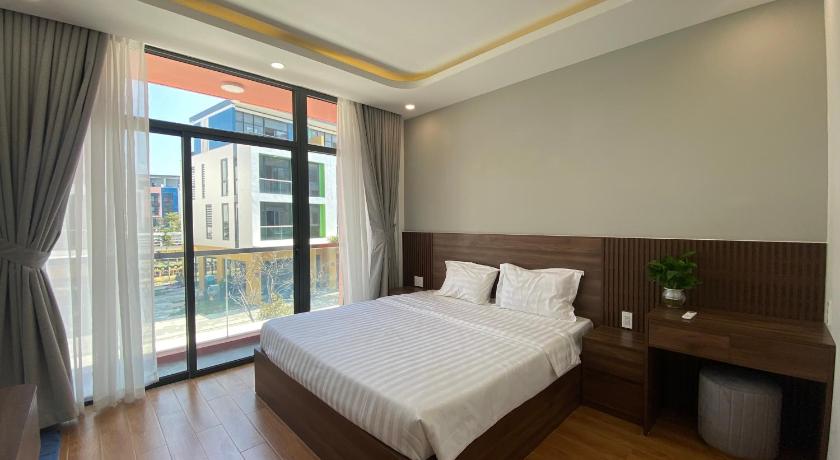 Phòng Giường đôi Deluxe (2 Người lớn + 1 Trẻ em) (Deluxe Double Room (2 Adults + 1 Child))tooltipPhòng Giường đôi Deluxe (2 Người lớn + 1 Trẻ em) (Deluxe Double Room (2 Adults + 1 Child))