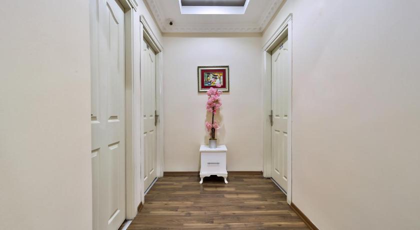 NAR HOTEL – Istanbul, FL