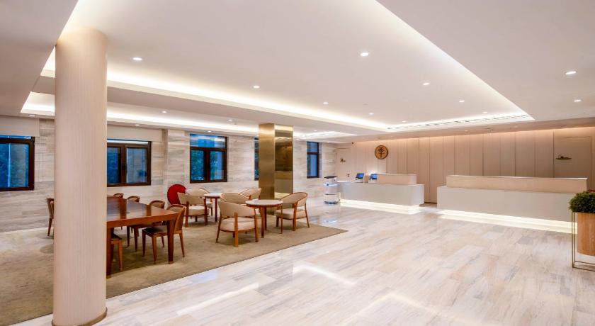Ji Hotel Nanjing Hanzhongmen - image 13