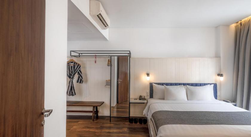 Image of One-Bedroom Suite 0