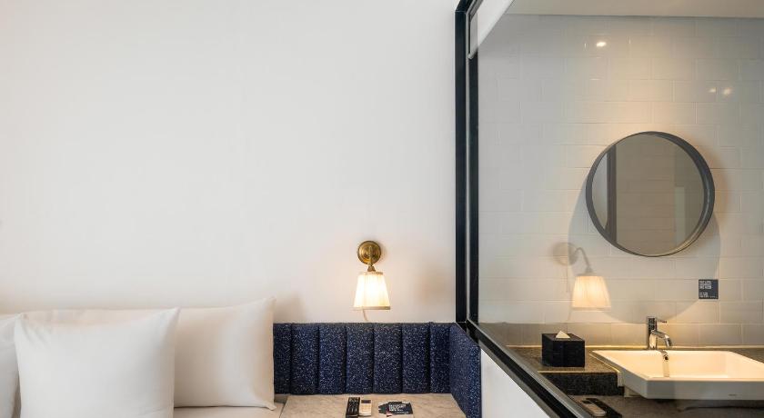 Image of Two-Bedroom Suite 11
