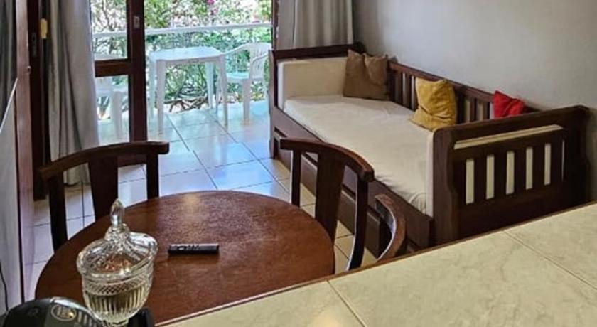 Image of One-Bedroom Apartment 6