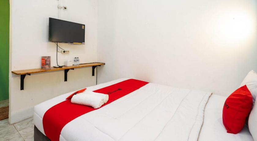 Image of RedDoorz Room 3