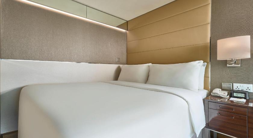 Image of 1 Queen Standard Loft Top Floor 6