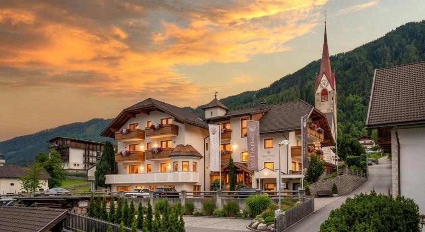 MyLiving - Hotel B&B by Majestic Resorts Dolomites