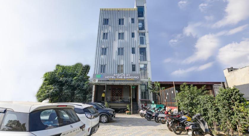 Status By Hotel The Emporio - image 10