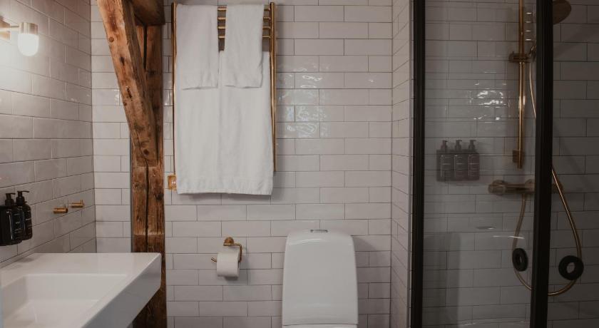 Image of Deluxe Room 2