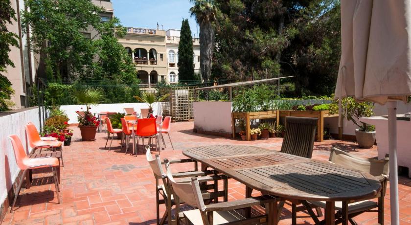 Hostel Studio Albergue — Hotel in Barcelona