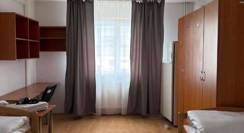 ZipStay Inn