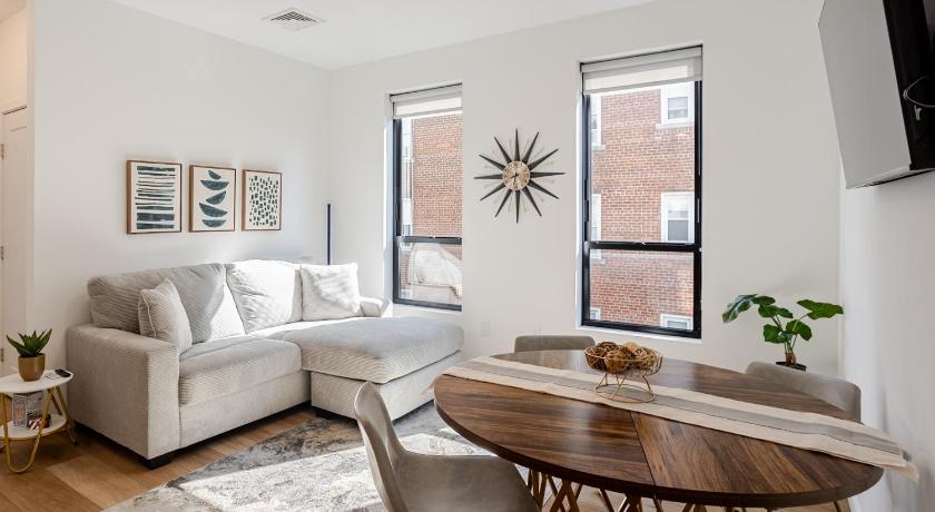 Modern & Spacious 2BR Apartment with Gym & Parking