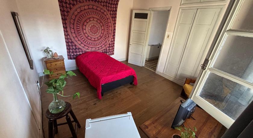 Habitacion Privada, Single Room