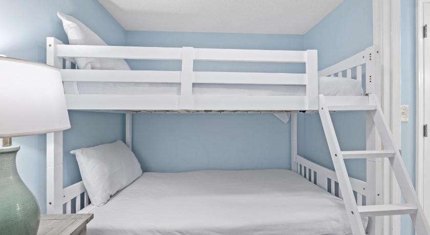 Image of Apartment 7